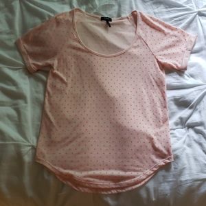 Nollie size S light pink t-shirt